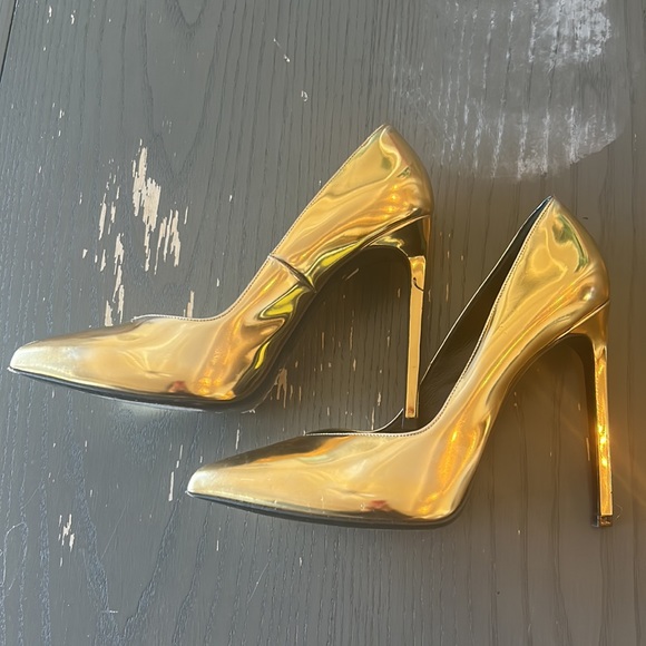 Saint Laurent metallic leather gold pump 37 stiletto - Picture 6 of 8